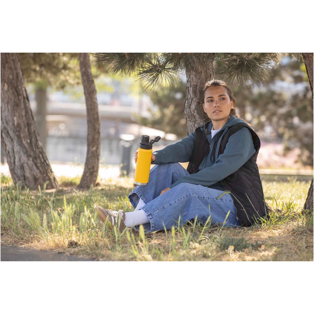 Botellas de acero inoxidable reciclado de 700 ml con aislamiento al vacío de cobre