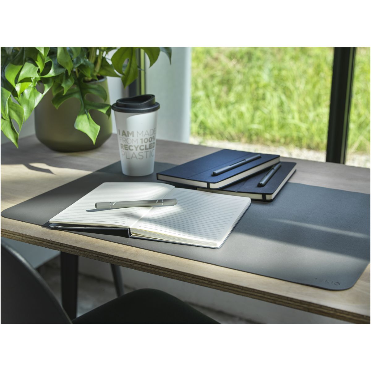 Sets de cuaderno y bolígrafo, 80 hojas de rayas