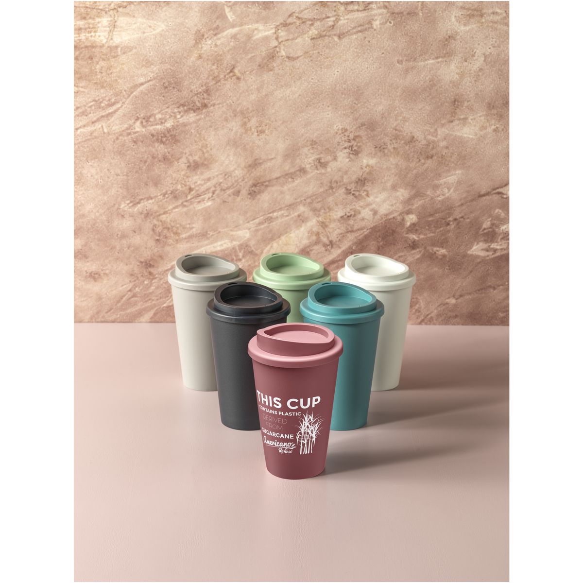 Vasos térmicos de 350 ml con un 25% de plástico de caña de azúcar